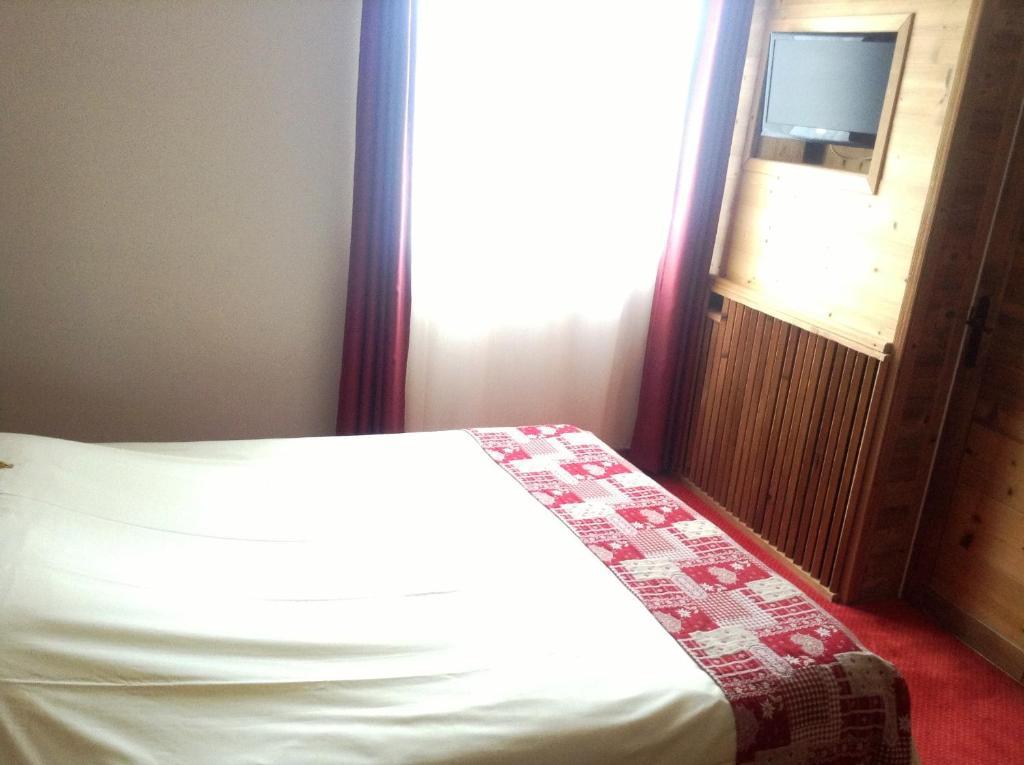 Logis Le Pont De Champ Hotell Beaucroissant Rom bilde
